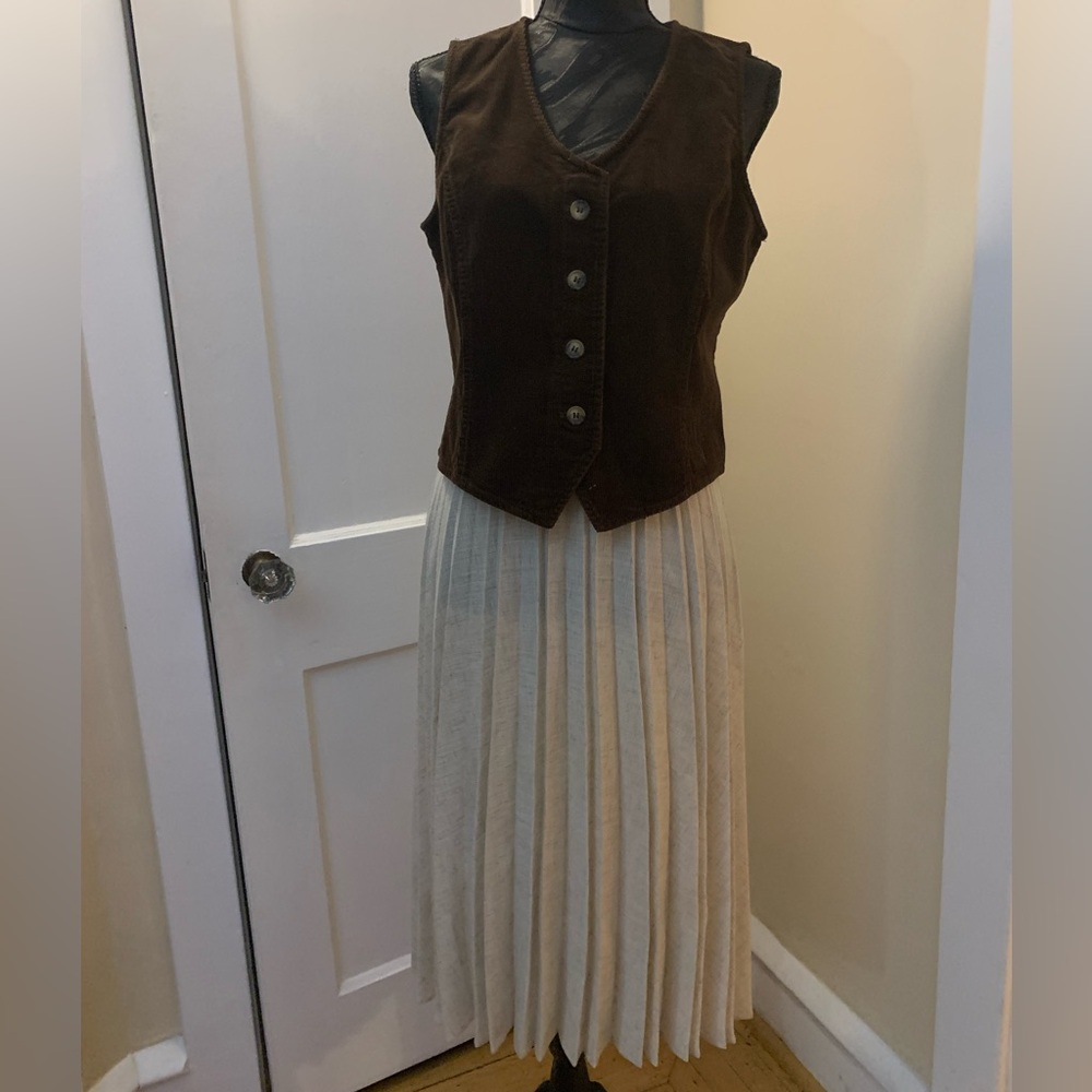 60s Cream Pleated Skirt